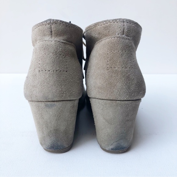 TOMS Desert Wedge Lace Up Bootie Sz 7 Taupe Tan Suede Leather Heeled Ankle Boots - Picture 7 of 11